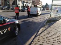 Isernia, migrante si spoglia davanti ai passanti: accusato di atti osceni