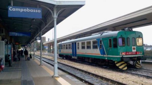 Campobasso-Roma, tratta da incubo: è tra le peggiori d’Italia