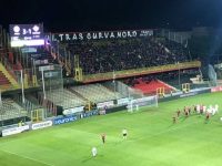 Malore nel bus sull’A14, tifoso della Cremonese muore in trasferta