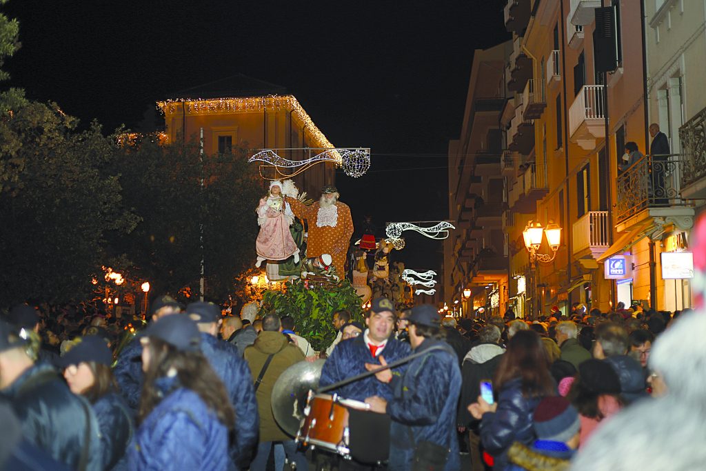 A Campobasso sfilata ‘straordinaria’ anche per gli incassi delle attività