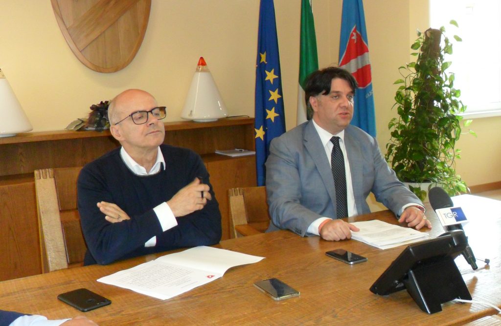 La giunta stanzia quattro milioni per le piscine di Isernia e Bojano