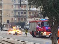 Rogo sul camion dei rifiuti: attimi di panico a Isernia