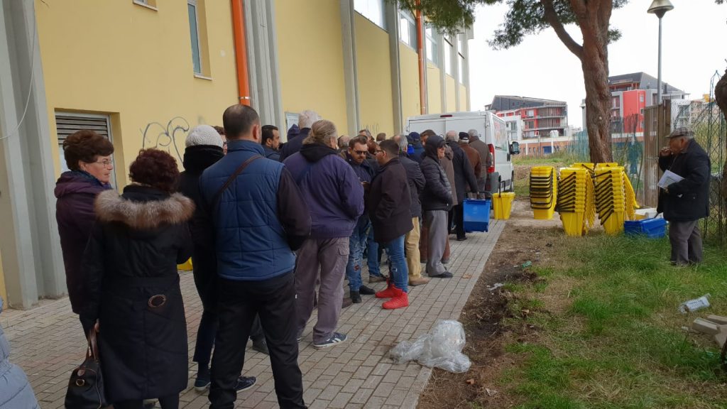 Termoli, mastelli e green card: il 2019 parte all’insegna di lunghe file