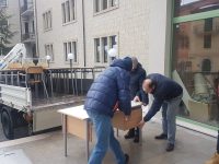 Terminato il trasloco, domattina prima campanella al polo scolastico di Maiella