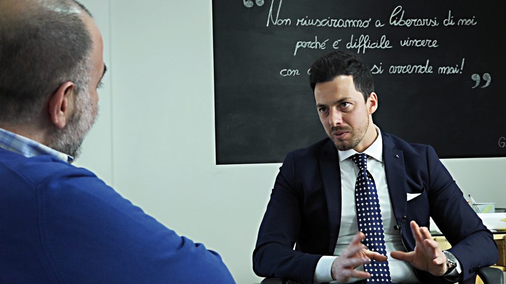 Da 30enne arrabbiato a quasi governatore, Greco si confessa: «Sento il peso del nostro consenso»