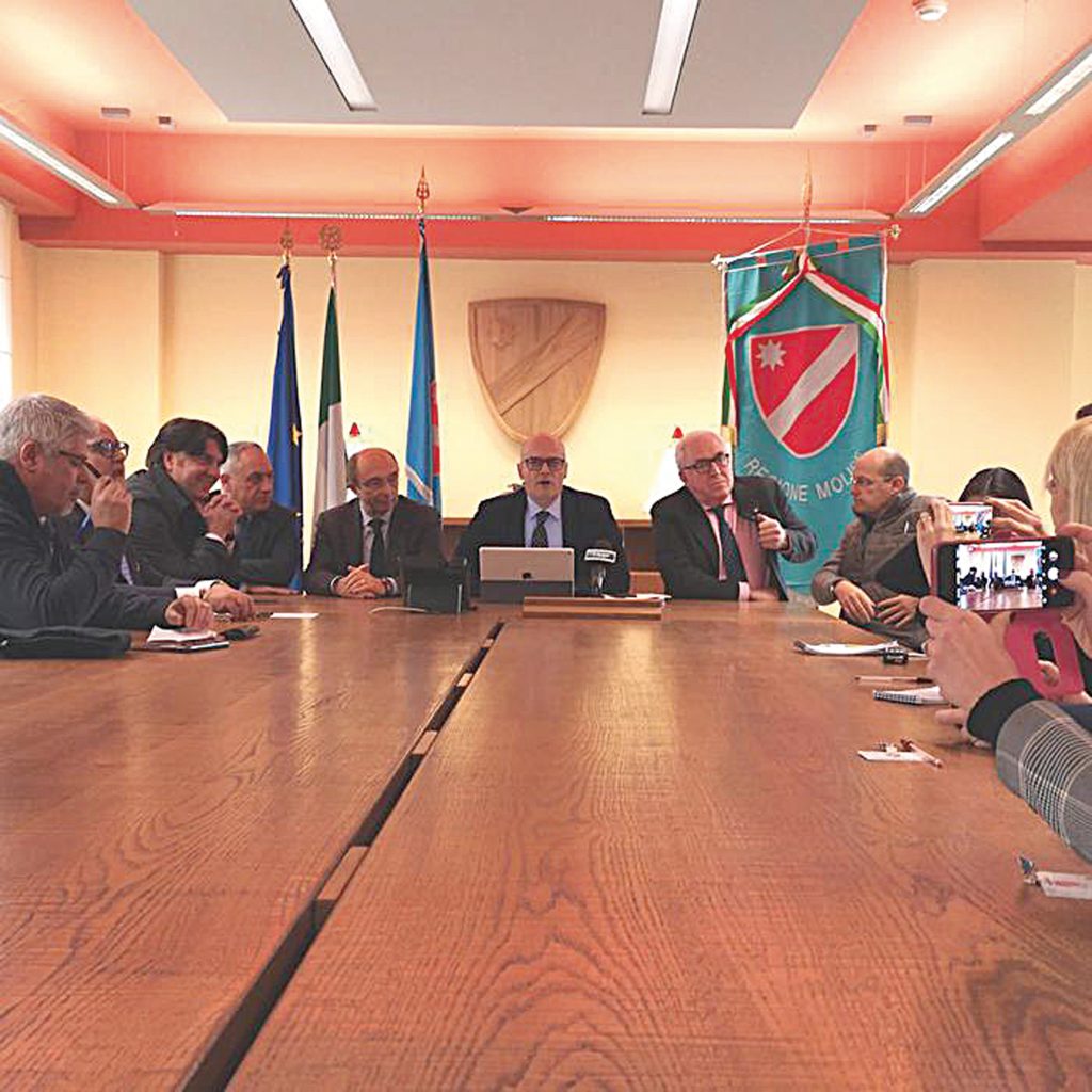 Toma tira dritto: massima lealtà, adesso la pretendo