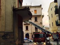 Campobasso, dopo il crollo del capannone scoppia la psicosi ‘Ariston’: i residenti sollecitano il Comune