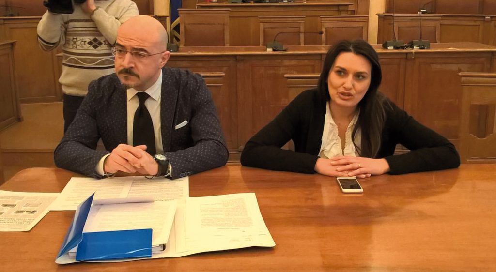 Elezioni, i civici scoprono le carte: «A guidare il centrodestra deve essere una figura politica»