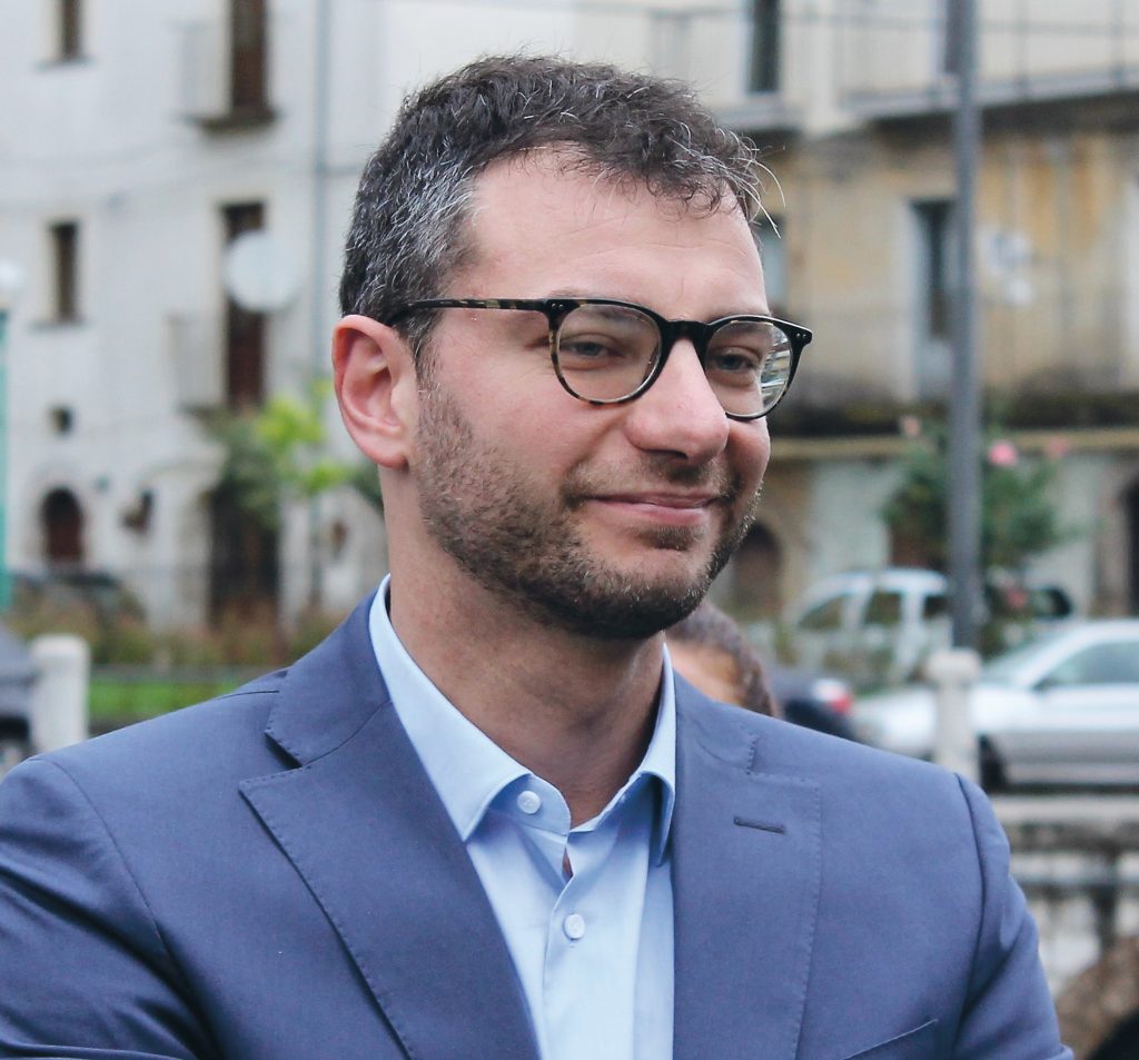 Palazzo Cimorelli, Stefano Buono si dimette da capogruppo