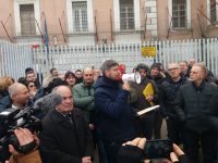 Campobasso, agente penitenziario sospeso: sindacati e cittadini scendono in piazza