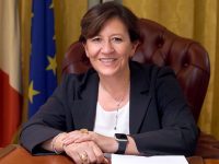 Rocchetta a Volturno, l’esercito in festa accoglie il ministro della Difesa Trenta