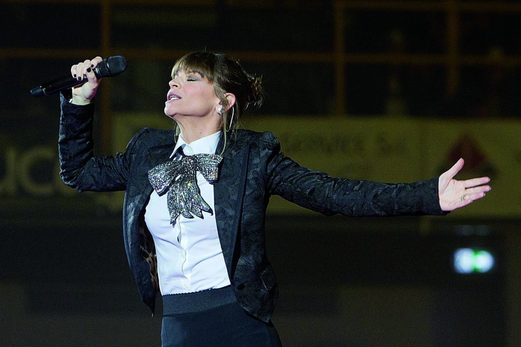 Isernia, centinaia di fan in città per l’atteso concerto di Alessandra Amoroso