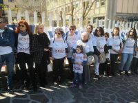 Isernia, «Senologia non si tocca»: i cittadini tornano in piazza