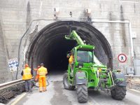 Fine dei disagi per i pendolari, da oggi la galleria Passo del lupo riapre al traffico