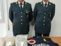 Larino, inseguito e arrestato dai Baschi Verdi con sei chili di marijuana