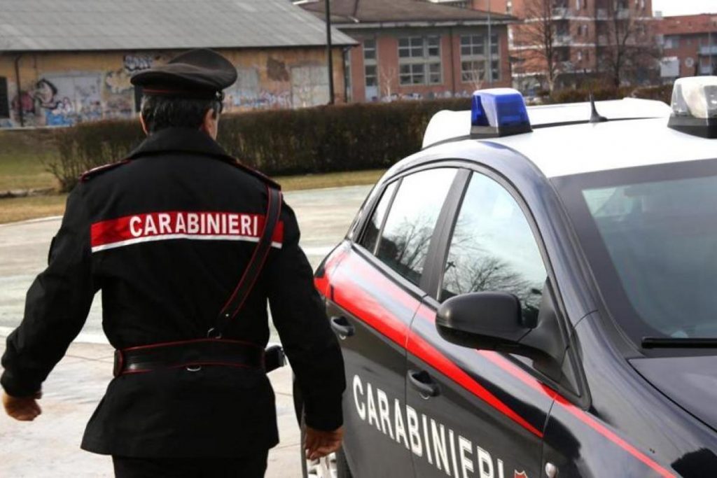 Isernia, distrugge casa dell’ex e ruba i mobili: denunciata
