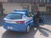 Termoli, rubano il telefono a una ragazza e la ricattano per restituirglielo