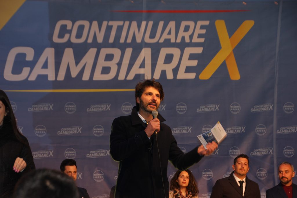 Gravina si appella agli elettori: «Per cambiare basta non votare sempre gli stessi»