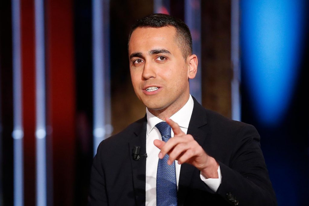 Caso Siri «pagina opaca», Di Maio lo archivia in Molise e assicura: governo avanti