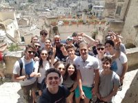 Le buste non fanno paura: i maturandi isernini superano la prova finale