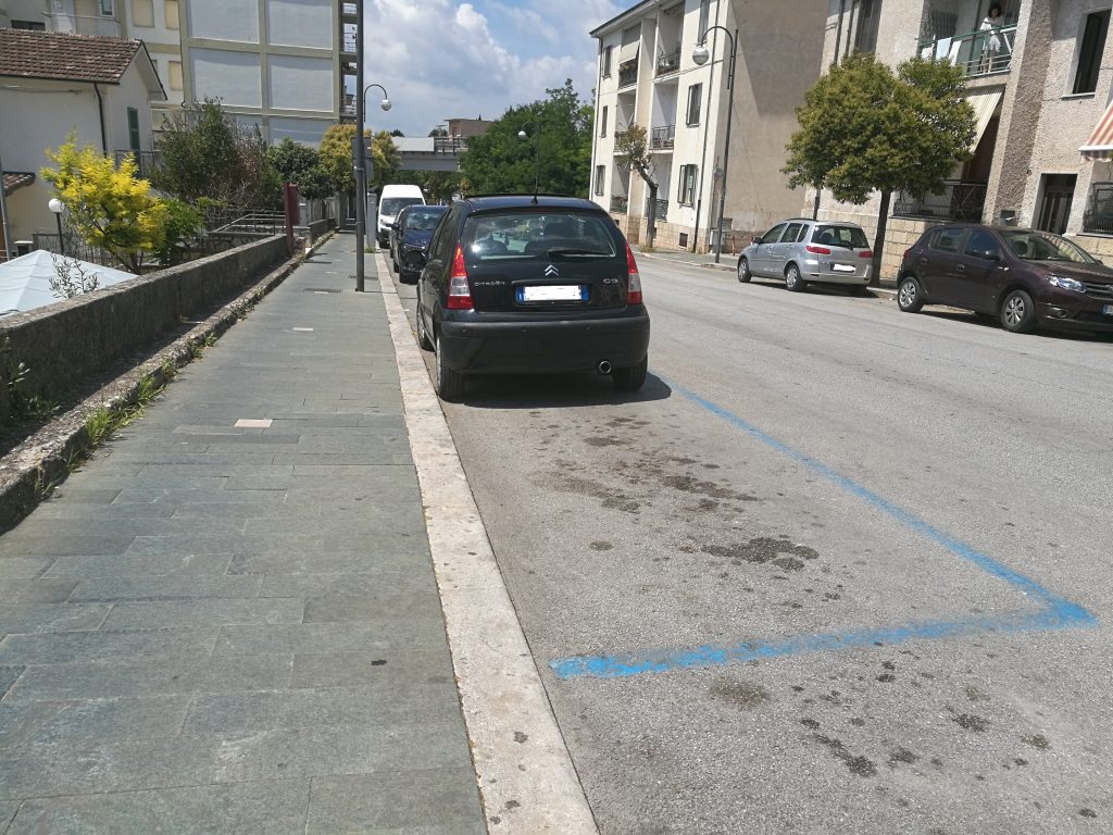 Ad Isernia soste blu nel caos, il sindaco al ‘bivio’: attesa per il verdetto