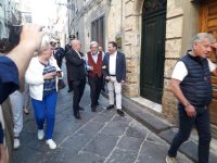 Guglionesi, abbraccio travolgente a Sgarbi