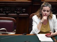 Militari in corsia, niet di Grillo