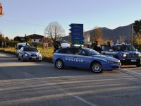 Sesto Campano, si lancia dalla finestra per evitare la perquisizione: beccato