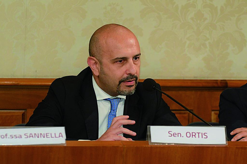 Ospedale unico, Ortis corregge il tiro: in Molise è pura utopia