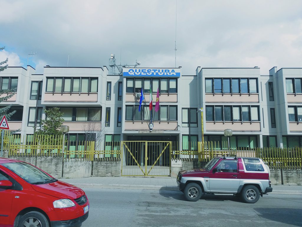 Pratiche di cittadinanza senza i relativi permessi, multa da 135mila euro per due brasiliani