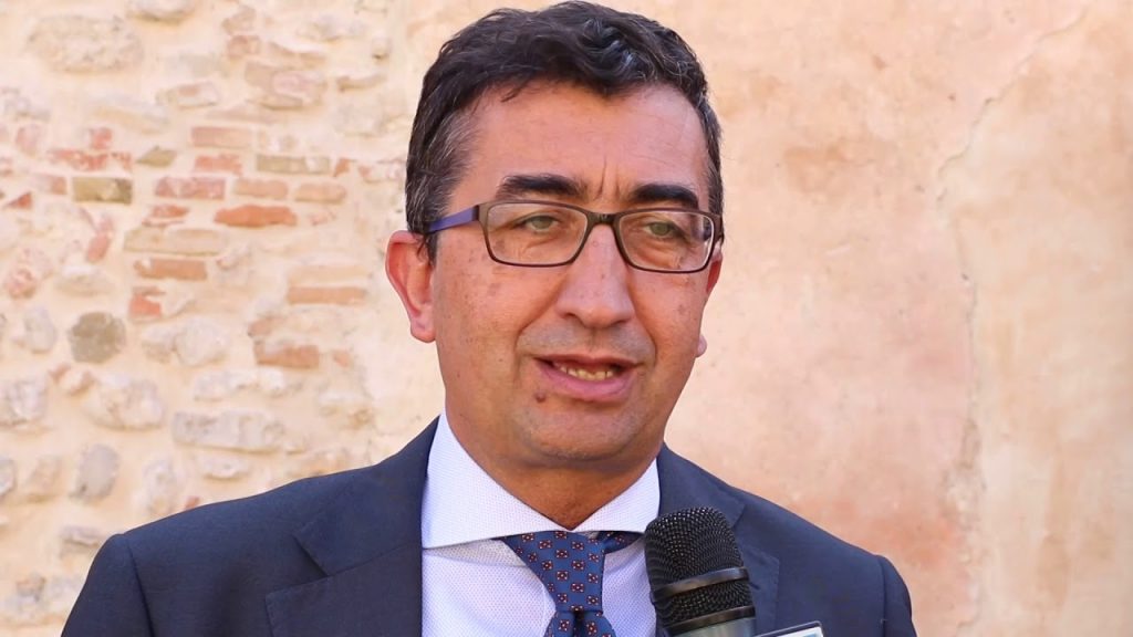 Fatti, coincidenze e guerre abruzzesi: le tessere del puzzle ‘Neurochirurgia verso Teramo’