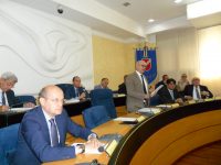 Non c’è due senza tre: l’Aula riconvoca i commissari