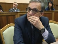 Caos soste blu a Isernia, il sindaco dichiara guerra alla ditta