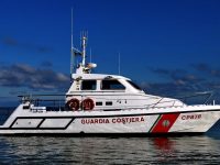 Isole Tremiti, barca a vela naufraga sugli scogli