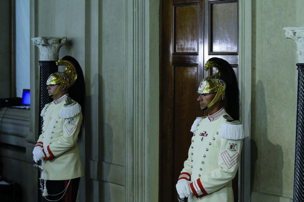 5s-Pd, primi sì a un governo di legislatura