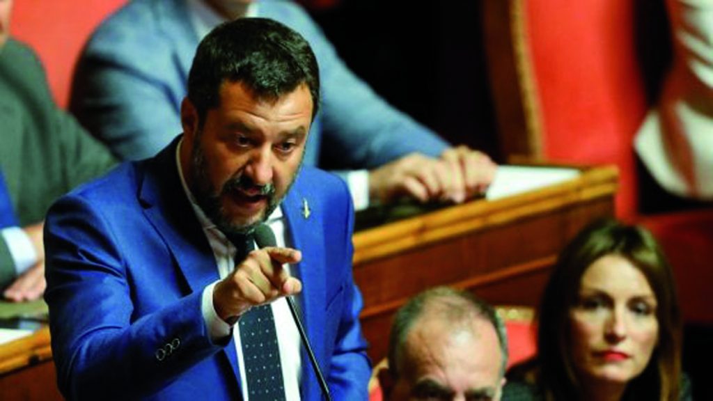 Il premier in Aula il 20, Salvini va sotto in Senato ma rilancia: «Taglio dei parlamentari e voto»