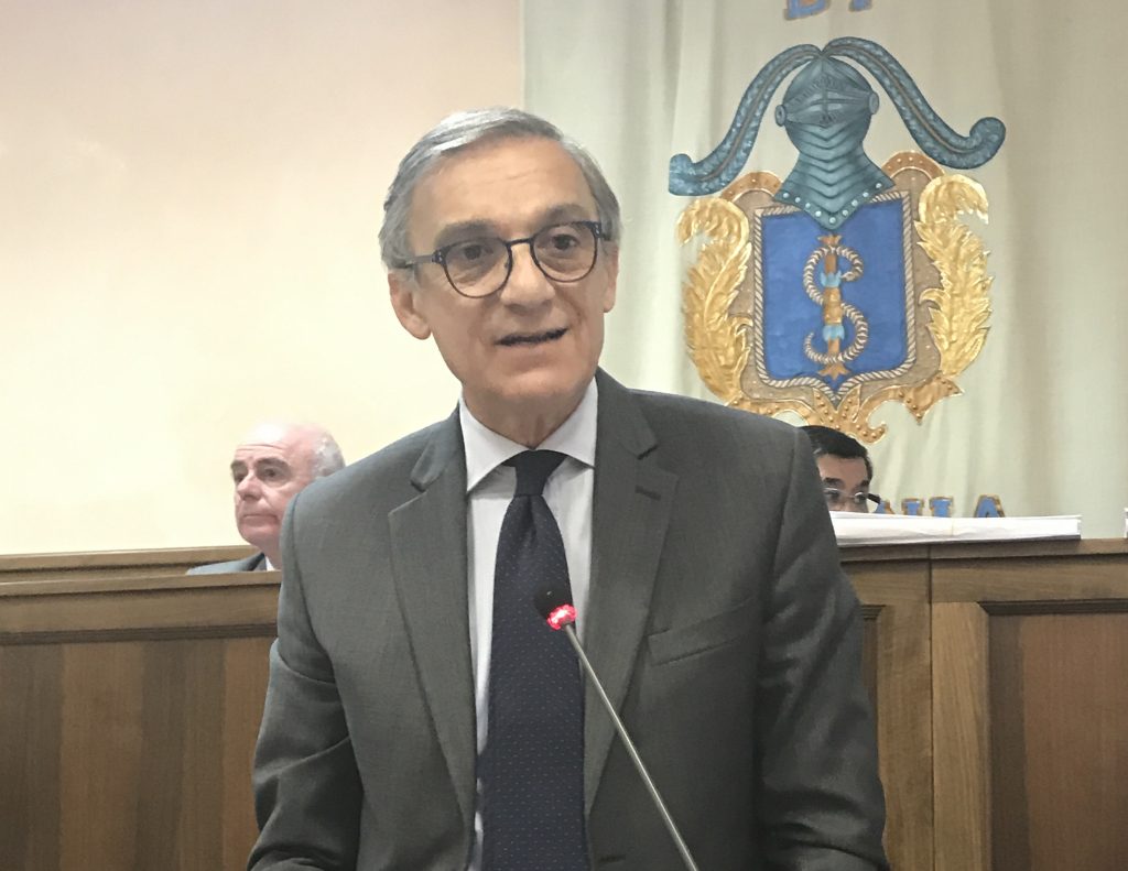 Strisce blu a Isernia, il sindaco sbotta: basta fake news