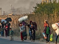 Campobasso, cittadini in piazza per dire no all’attacco di Erdogan in Siria