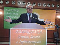 Il futuro è dei ‘Matteo’, Iorio tentato da Renzi