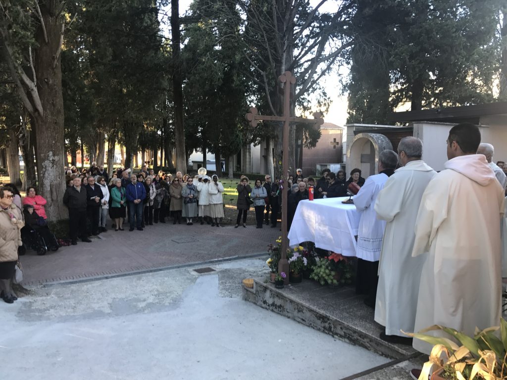 Isernia, riti religiosi e momenti di riflessione in ricordo di tutti i santi e dei defunti
