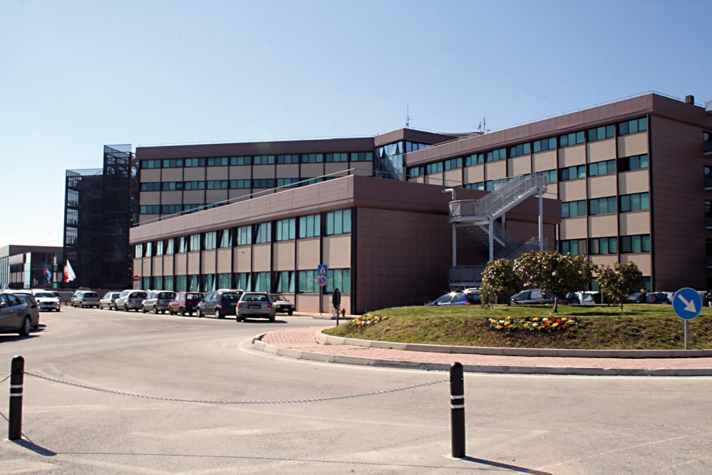 Tumore dell’ovaio, in Molise ci si opera solo in Fondazione