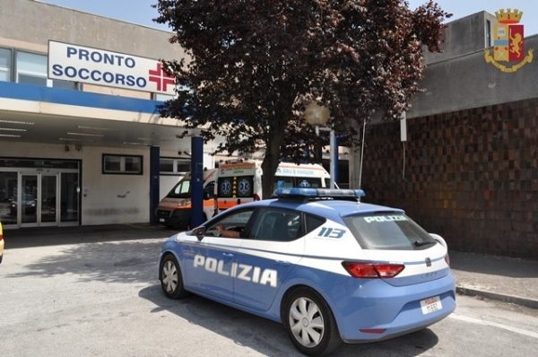 Isernia, litiga con un conoscente e gli stacca il dito a morsi