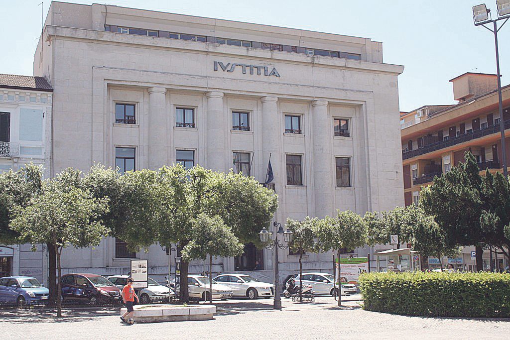 Impiccò il suo cane, il caso approda in tribunale ma il ‘mostro’ di Bojano non sconterà la pena in carcere