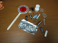 Cocaina ed eroina ben occultata nel corpo, beccato pusher isernino