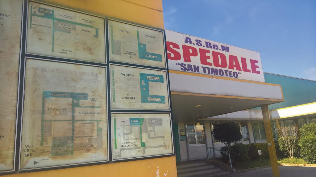 «L’ospedale di Termoli sta scoppiando», anche 24 ore per un ricovero
