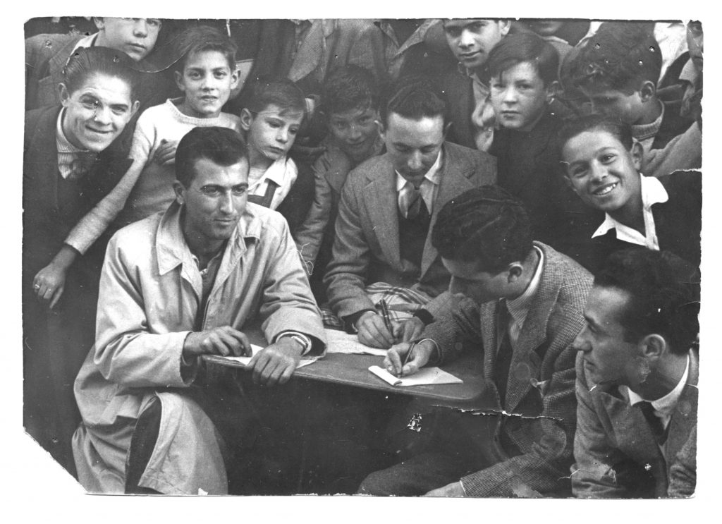 Non gli abbiamo risparmiato l’invidia per chi ce l’ha fatta, restituiamo a Fred ciò che è giusto