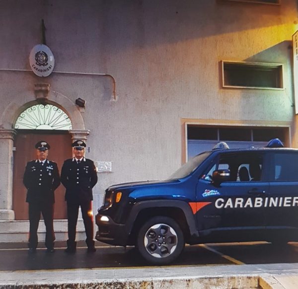 Blitz dei Carabinieri a Colle d’Anchise: beccati a fumare crack, tre ragazzi nei guai