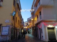 A Campobasso arriva la magia del Natale, ma c’è chi con l’inciviltà prova a spegnere gli entusiasmi