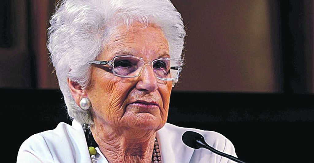 Cittadinanza onoraria a Liliana Segre, il Comune di Oratino ‘dimentica’ l’istanza