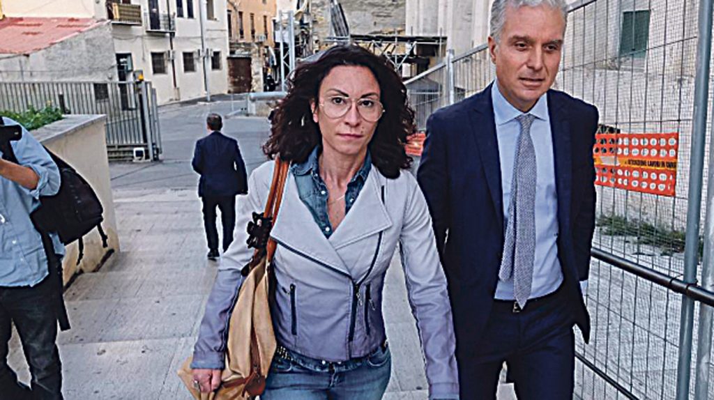 Caso Nicosia, Occhionero è indagata per falso